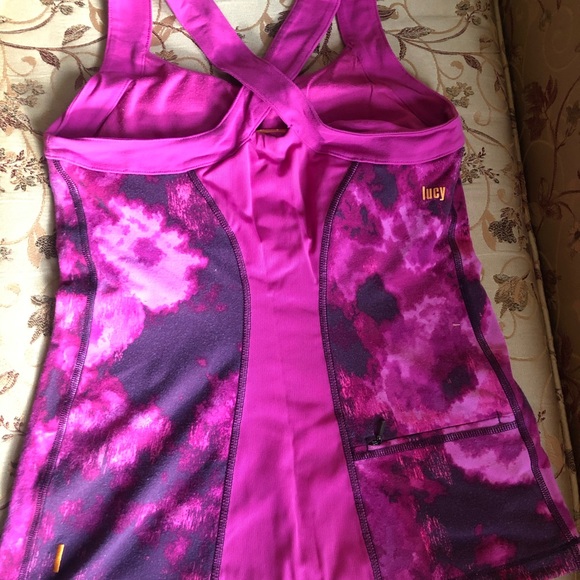 Lucy tanktop - Picture 2 of 3